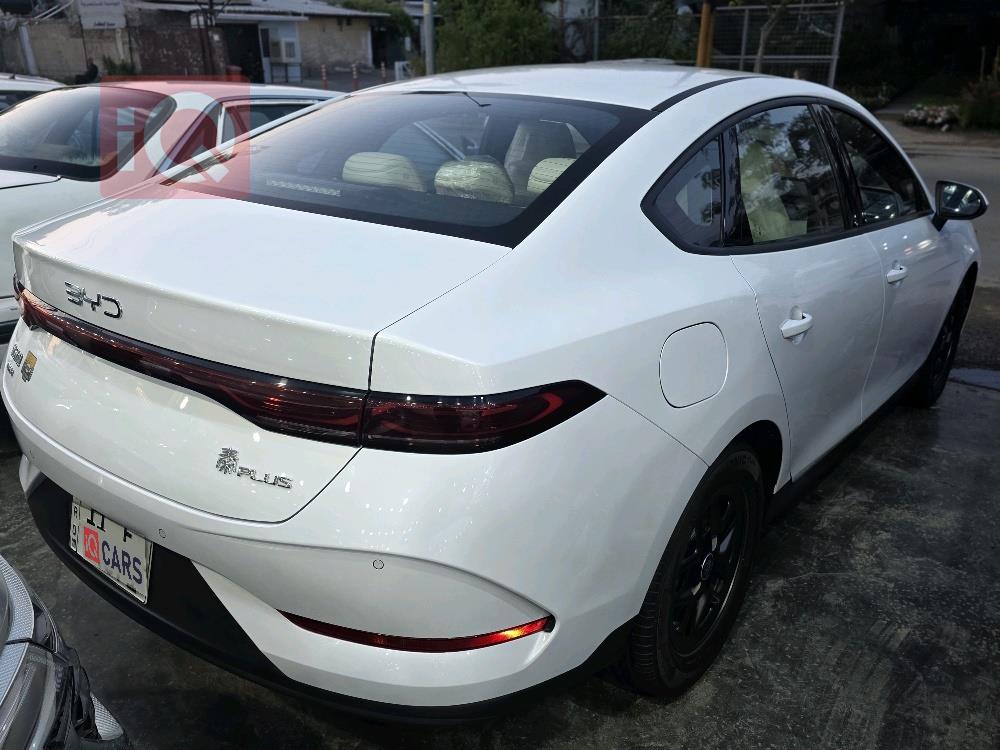 بي واي دي Qin Plus